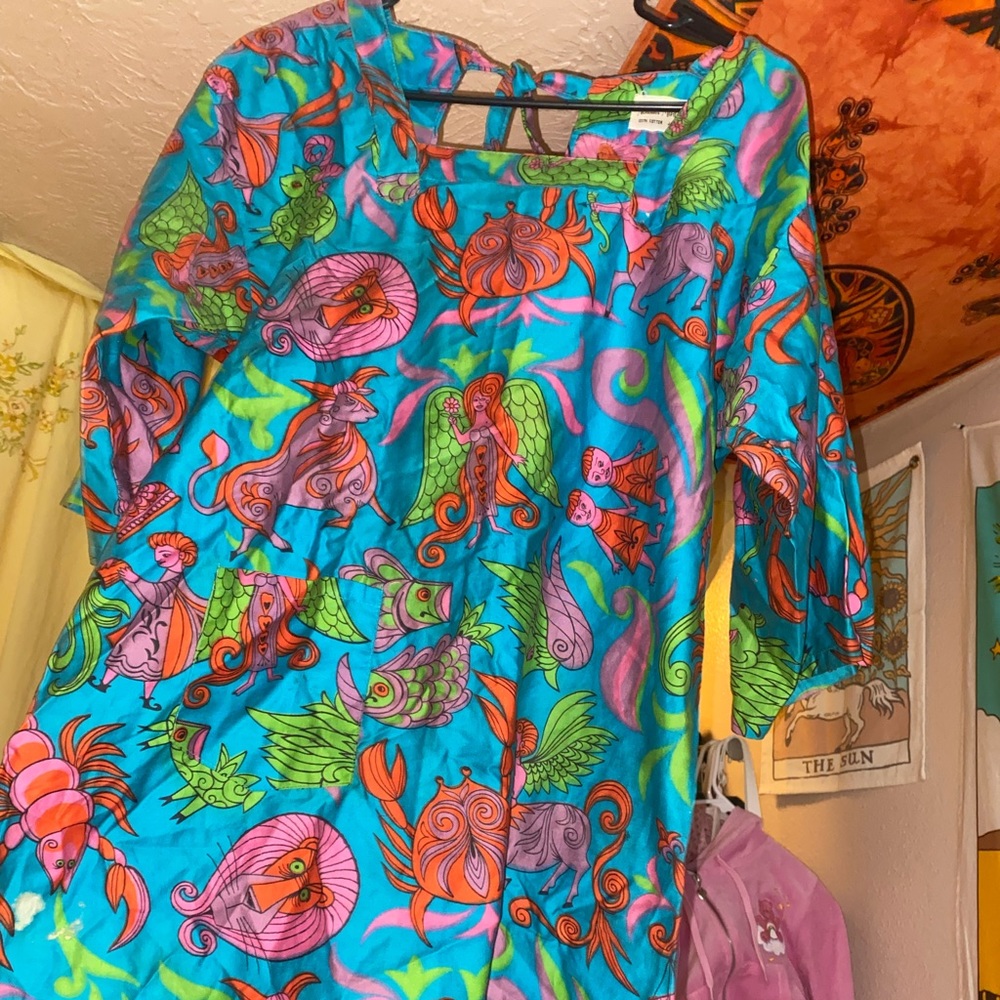Vintage artist astrology smock.